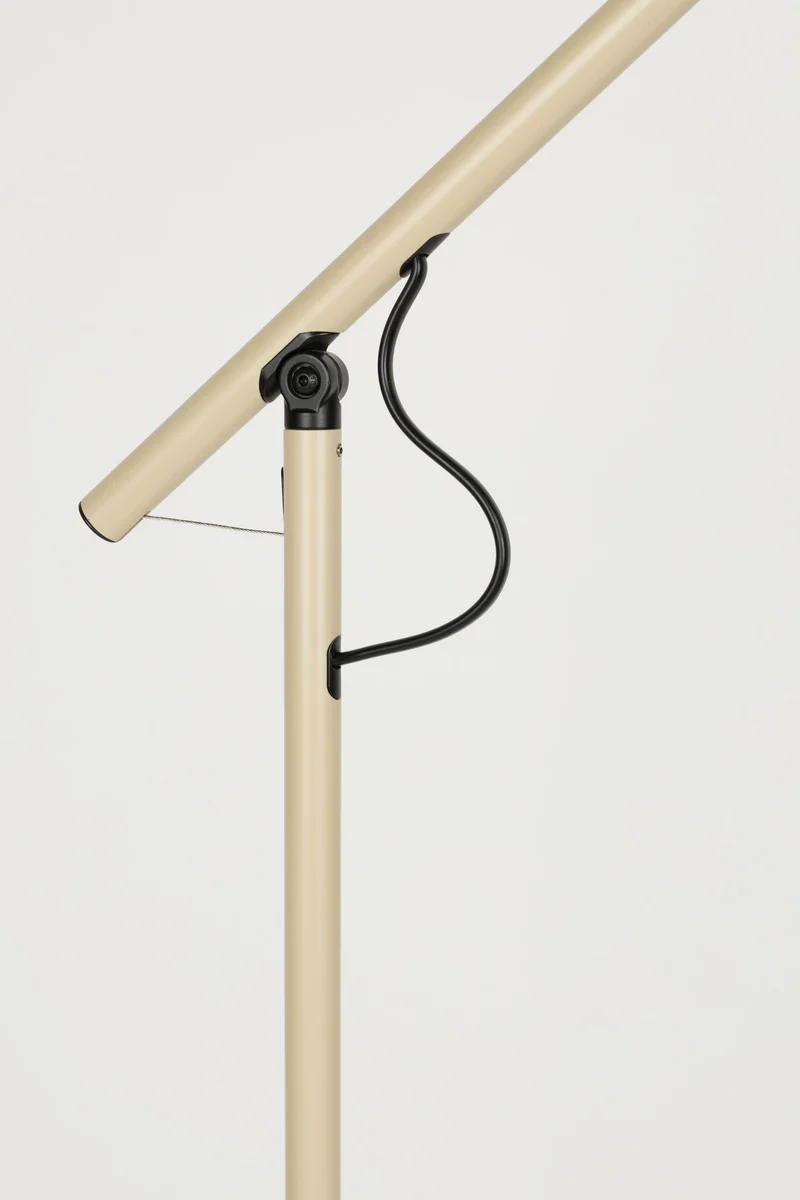White Label Living Stehleuchte Aero – Beige, Eisen, 57,5 × 25 × 120 cm