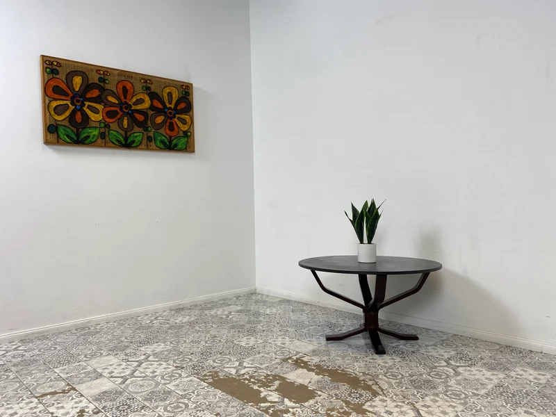 WMK Formschöner skandinavischer Designercouchtisch Falcon von Sigurd Ressel für Vatne Møbler mit seltener Tischplatte aus Schiefer