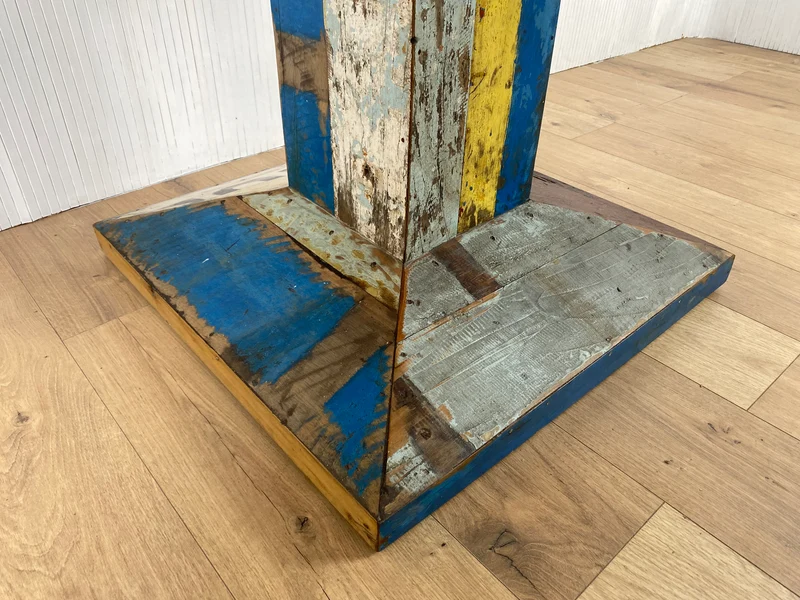 Boatwood by WMK # Formschöner und sehr robuster runder Esstisch aus altem Bootsholz, ein handgefertigtes Unikat aus massivem Teakholz