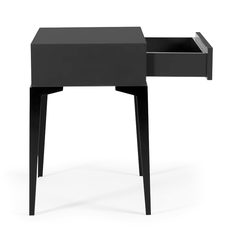 Christopher Guy Nachttisch 84-0057