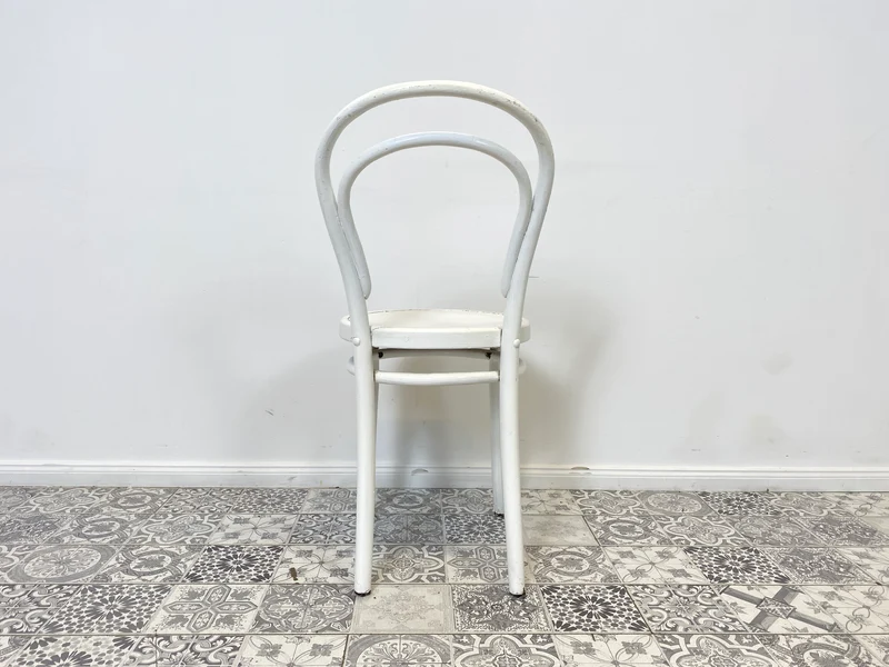 WMK Formschöner jedoch etwas abgerockter antiker Bugholzstuhl , vermutlich berühmter Stuhl Nr. 14 von Thonet