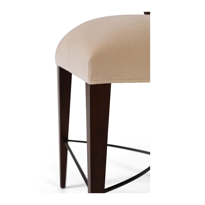 Christopher Guy Hocker/Ottomane 60-0338