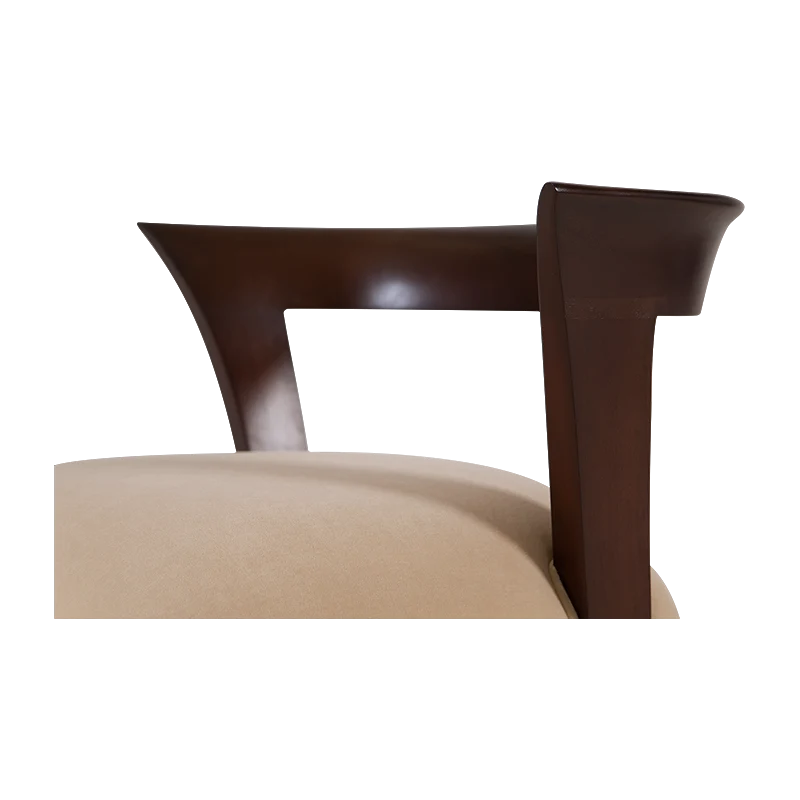 Christopher Guy Hocker/Ottomane 60-0338