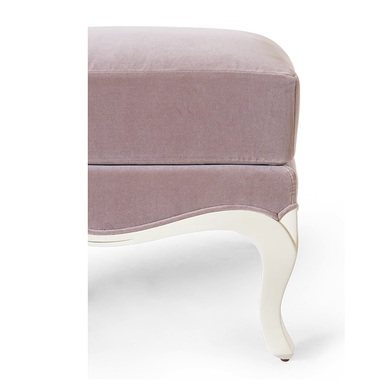 Christopher Guy Hocker/Ottomane 60-0097