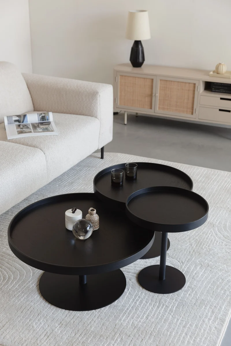 White Label Living Beistelltisch Yuri Schwarz L – Eichenfurnier, 70 × 70 × 35 cm