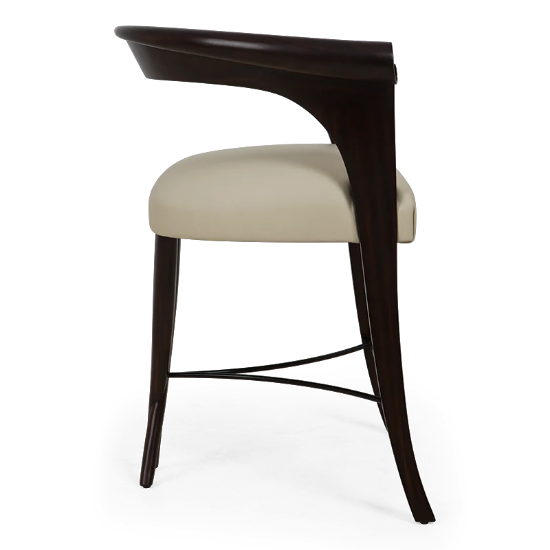 Christopher Guy Hocker/Ottomane 60-0410