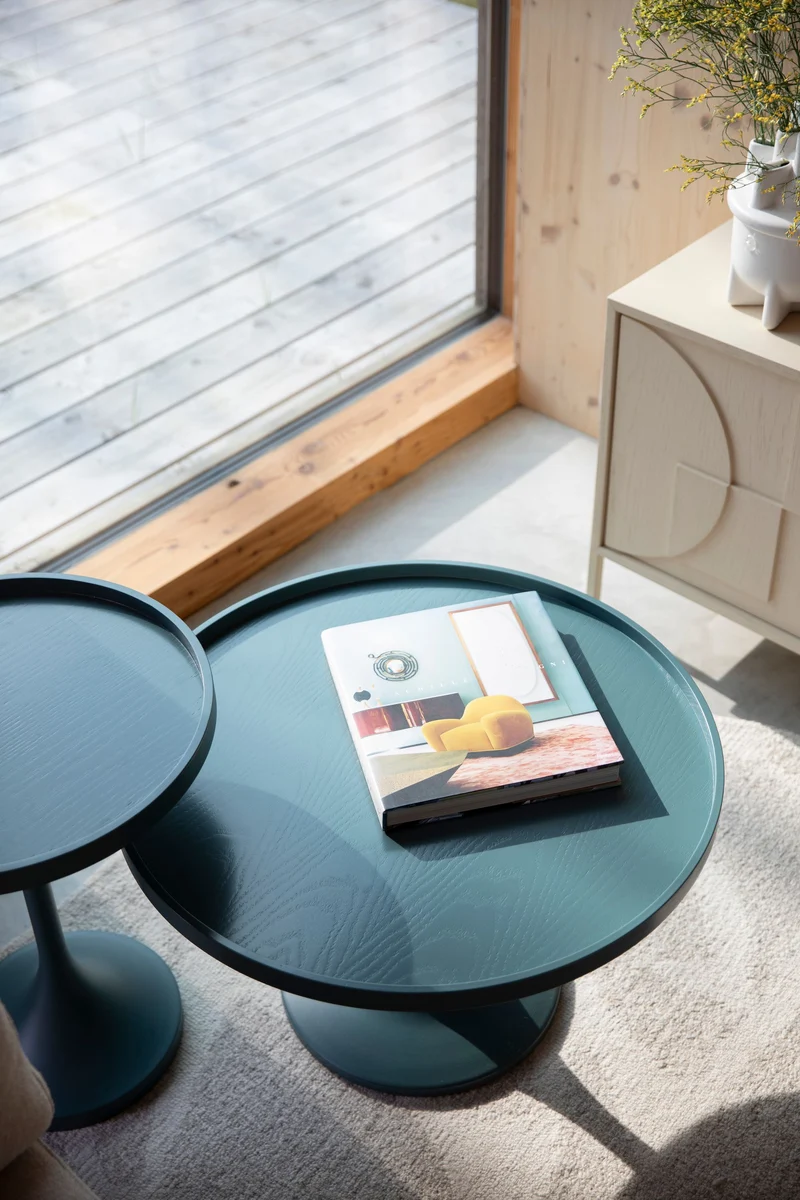 Zuiver Couchtisch Jason – Blau, Stahl, 69 × 69 × 42 cm