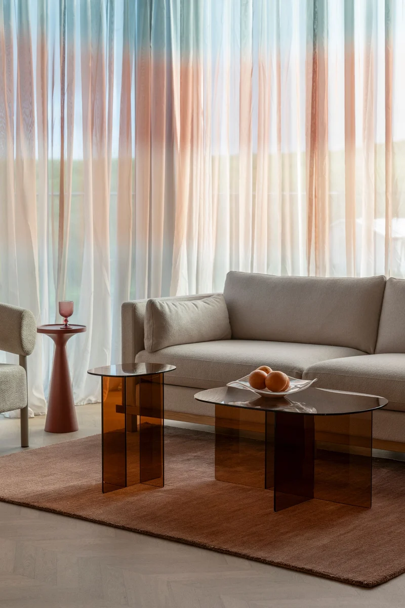 Zuiver Couchtisch Linea – Braun, Glas, 80 × 60 × 40 cm