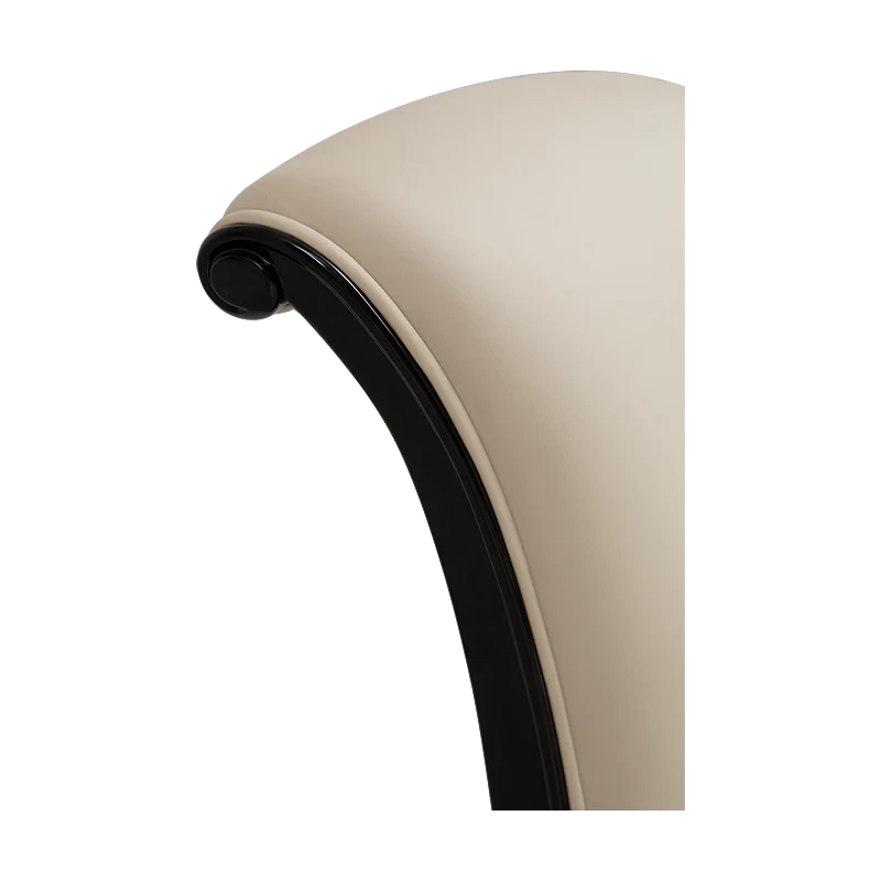 Christopher Guy Stuhl 30-0006