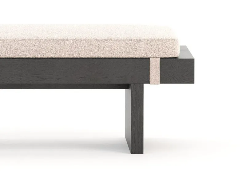 Stylish Club Toro Hocker / Bank