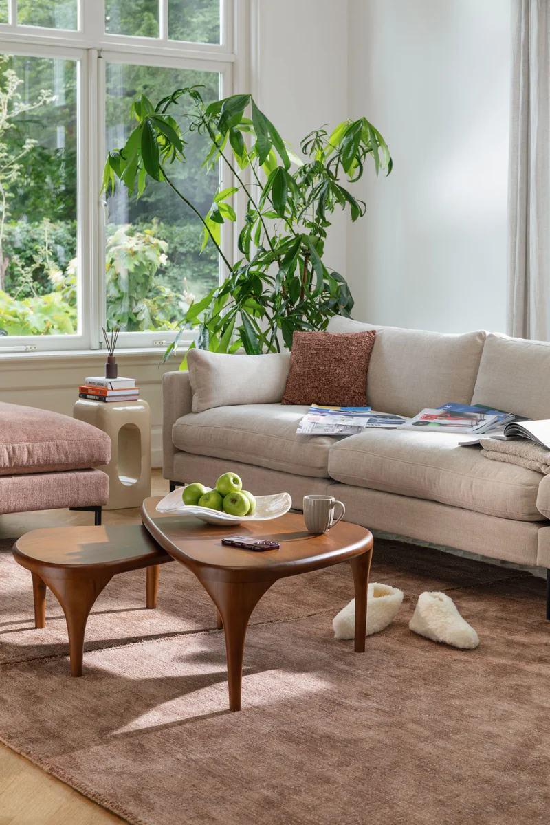 Zuiver Couchtisch Isla Set of 2 – Nussbaum, Gummibaumholz, 110 × 60 × 36 cm