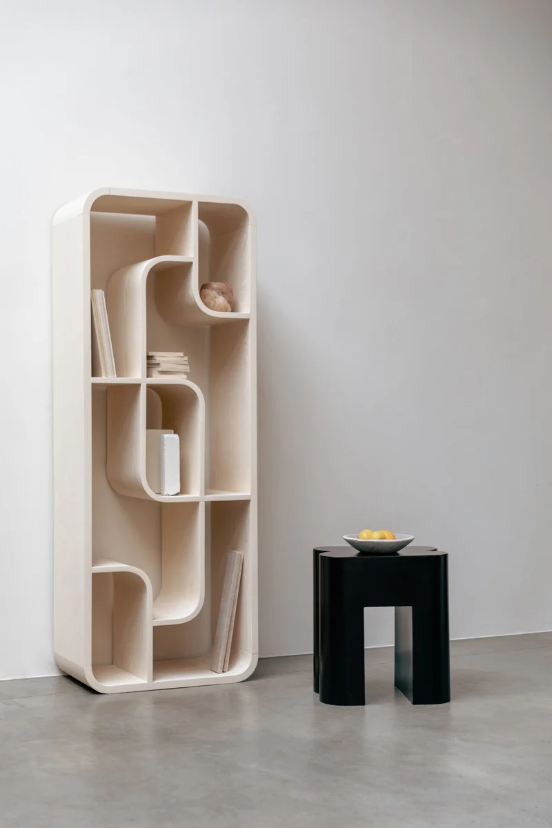 Zuiver Schrank Seven – Beige, Massives Eichenholz, 35 × 60 × 160 cm