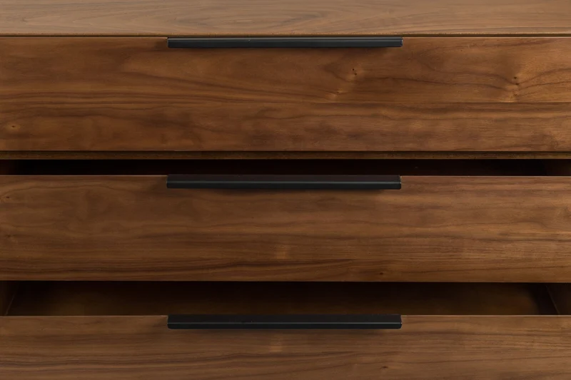 Zuiver Sideboard Travis – Nussbaum, 45 × 180 × 70,5 cm