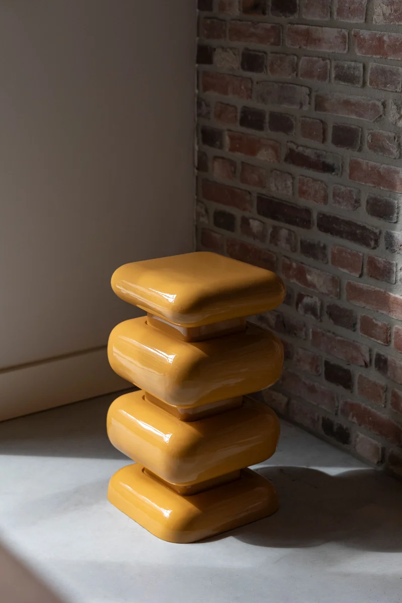 Dutchbone Hocker Stubby Ochre – Gelb, Eisen, 29 × 29 × 49 cm