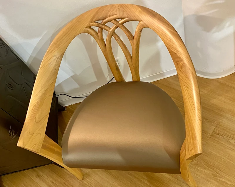 Christopher Guy handgeschnitzter Loungestuhl 60-0416 von Instylior