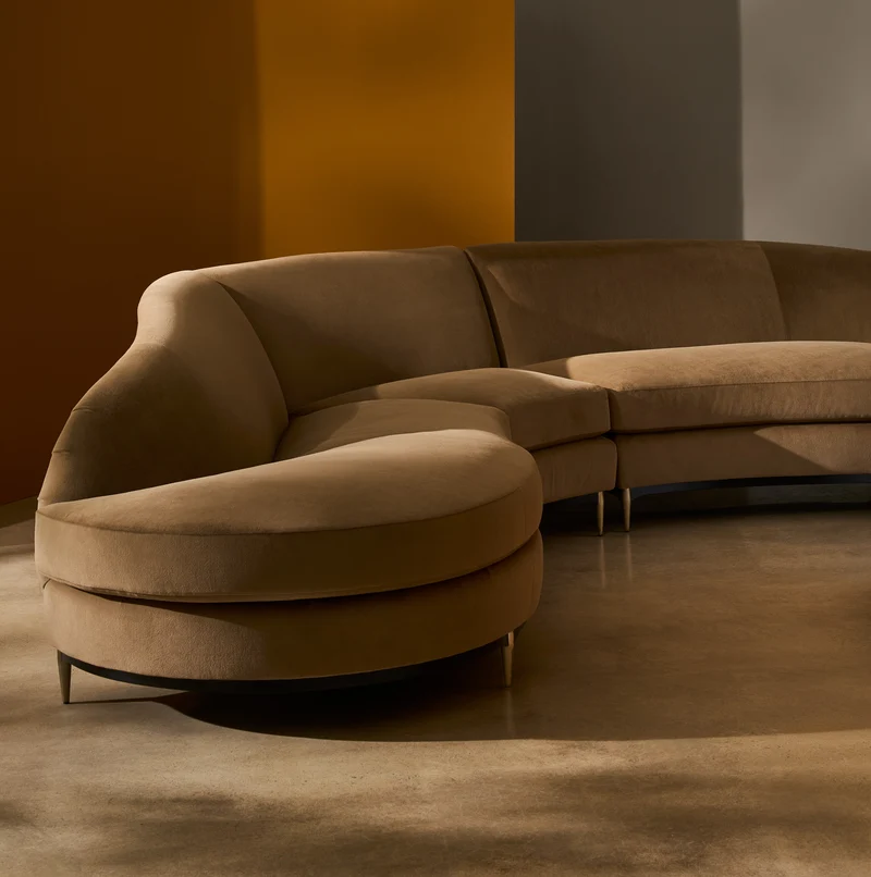 Caracole Three'S Company Chaise Modulsofa Links UPH-424-LH1 von instylior