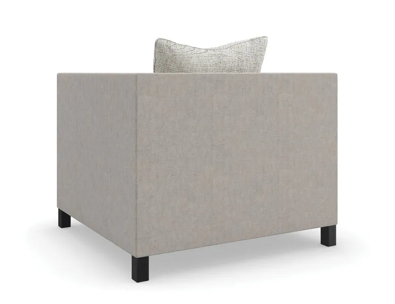 Caracole Tuxedo Sessel UPH-423-033-B von instylior