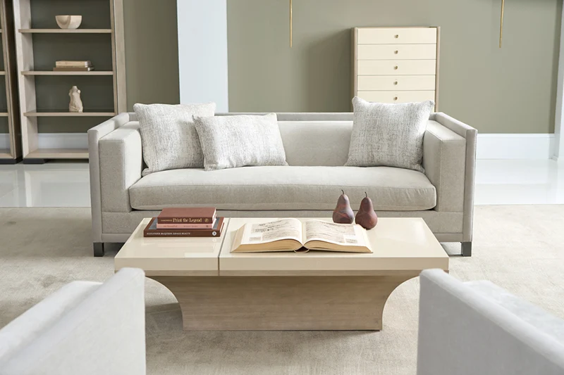 Caracole Tuxedo Sofa UPH-423-013-B von instylior