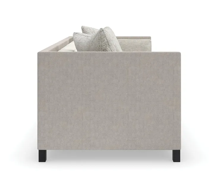 Caracole Tuxedo Sofa UPH-423-013-B von instylior