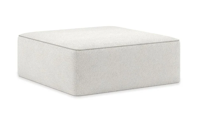 Caracole Marbella Ottoman M150-023-041-B von instylior