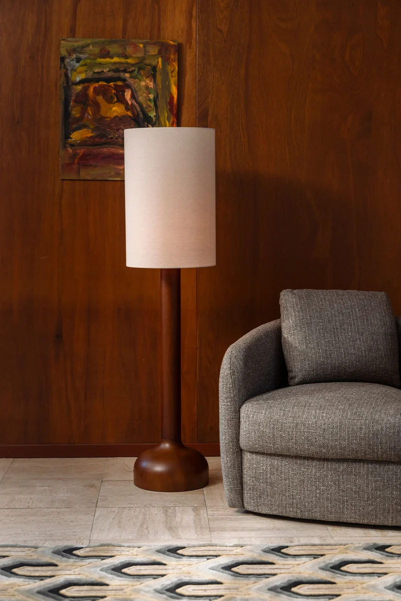 Dutchbone Stehleuchte Jones – Beige, Gummibaumholz, 35 × 35 × 140 cm