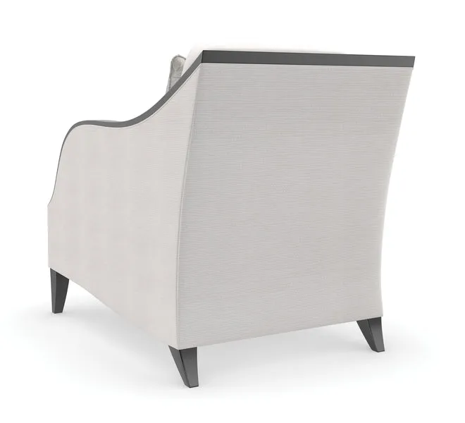 Caracole Pitch Perfect Sessel UPH-422-131-A von Instylior