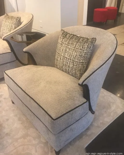 Christopher Guy edler Sessel 60-0488 von Instylior