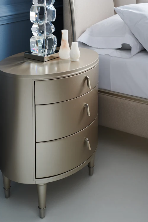Caracole Bedside Beauty Nachttisch CLA-020-069 von instylior