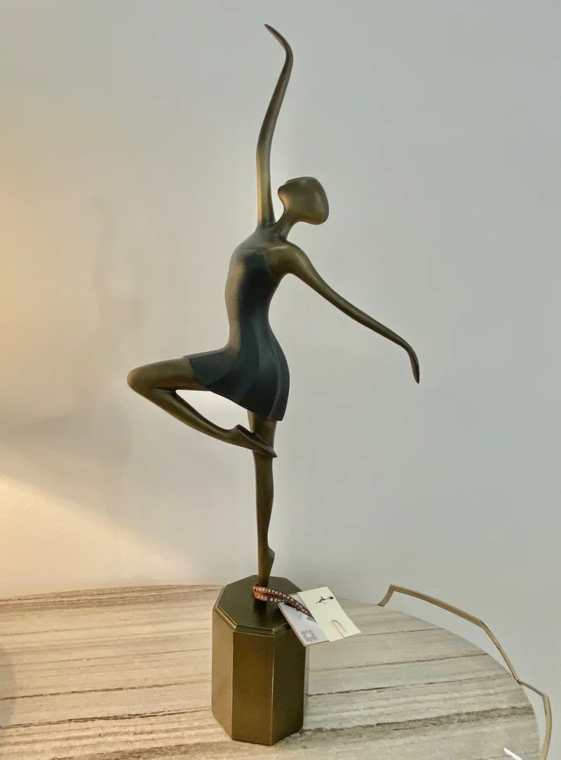 Christopher Guy elegante Skulptur 46-0499 von Instylior