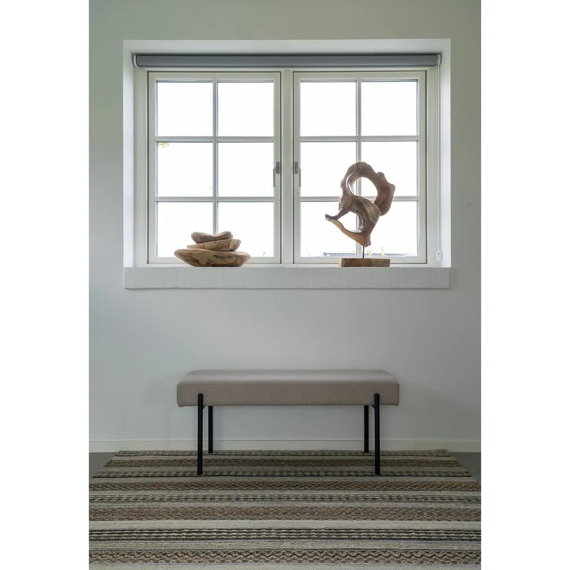 House Nordic Bank Swindon – Stein mit schwarzen Beinen, 100 × 36 × 42,5 cm