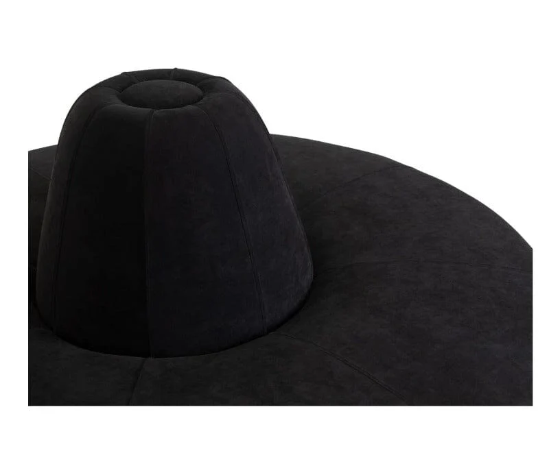 Christopher Guy elegantes Rundsofa 60-0396 von Instylior