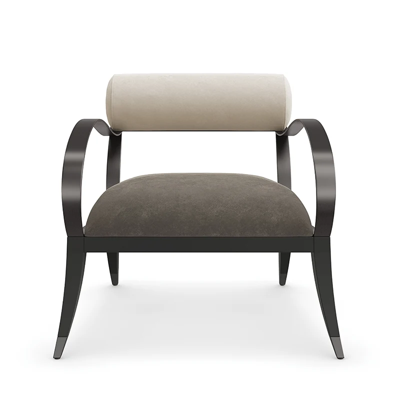Caracole Homage Sessel UPH-423-231-A von Instylior