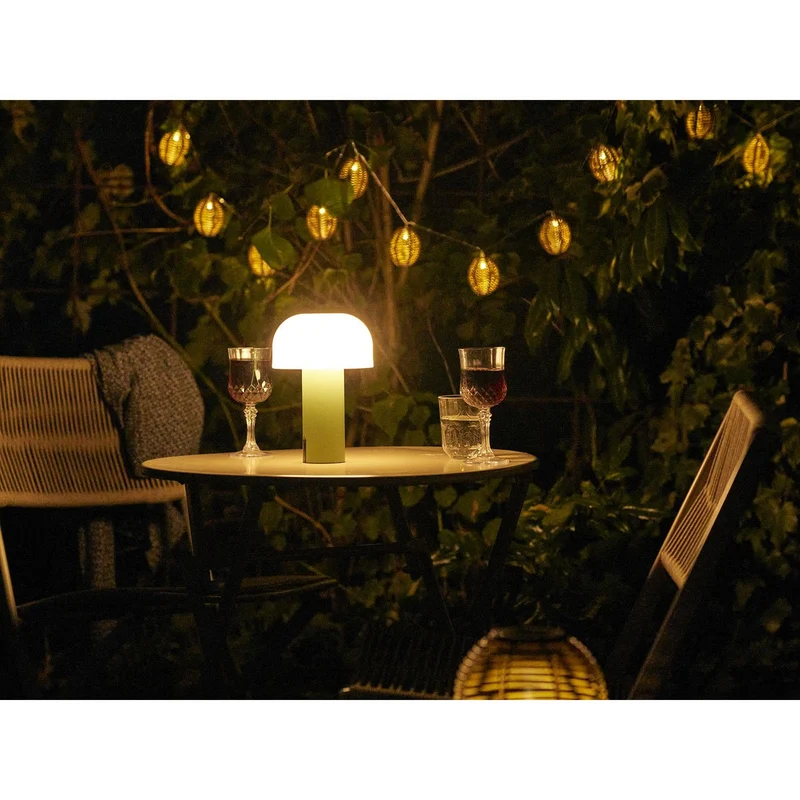 House Nordic Soham LED-Lampe – wiederaufladbar, weiß/grün, Stahl, 15 × 15 × 22 cm