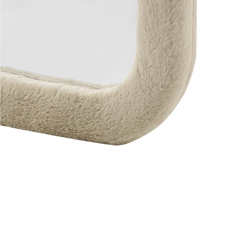 SalesFever Ganzkörperspiegel Cloud – Kunstfell Creme, 60 × 160 cm