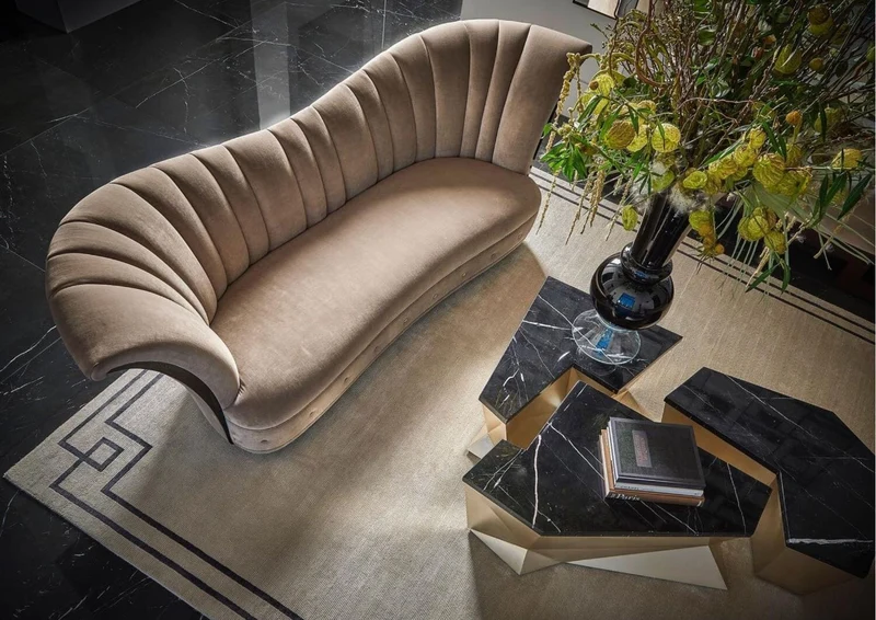 Christopher Guy elegantes Sofa 60-0353 von Instylior