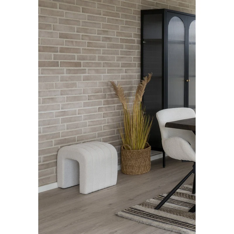 House Nordic Pouf Colma – Weiß, Teddy-Bouclé, 41 × 35 × 36,5 cm