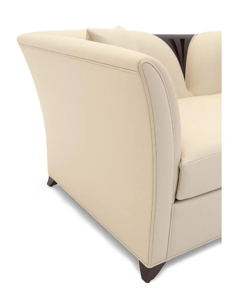 Christopher Guy handgearbeitetes Sofa 60-0150 von Instylior
