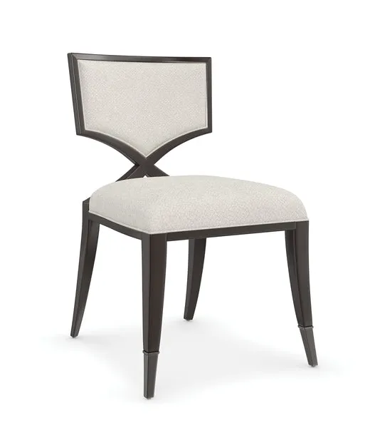 Caracole First Chair Stuhl CLA-422-281 von Instylior