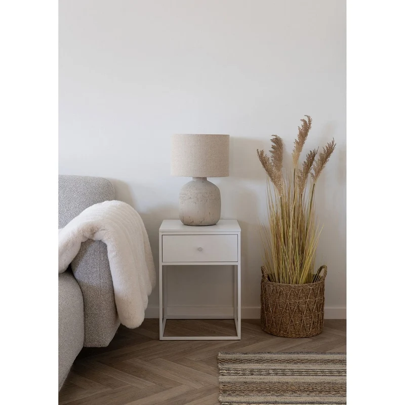 House Nordic Beistelltisch Vita – Stahl und Melamin in Weiß, 40 × 40 × 55 cm