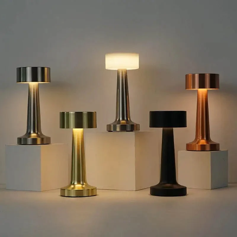 Restaurant Table Lamp Light Luxury Living Room Bedroom Rechargeable Table Lamp LED Table Lamps for Living Creative Lights Small