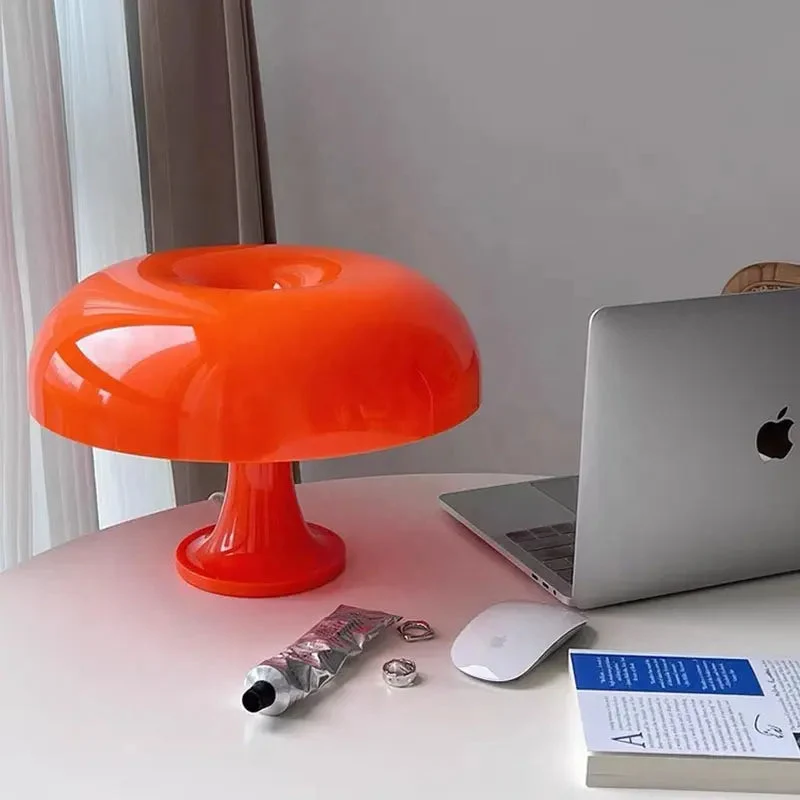 Nordic Modern Simple Mushroom Decorative Table Lamp Italy Danish Designer Bedroom Bedside Light Reading Lamp