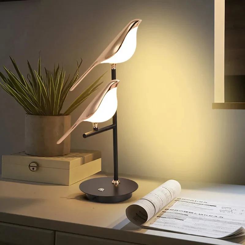 Magpie Bird Lamp LED Wall Lamp Bedroom Bedside Parlor Background Wall Decoration Wall Sconce Indoor Lighting Nordic Style Art