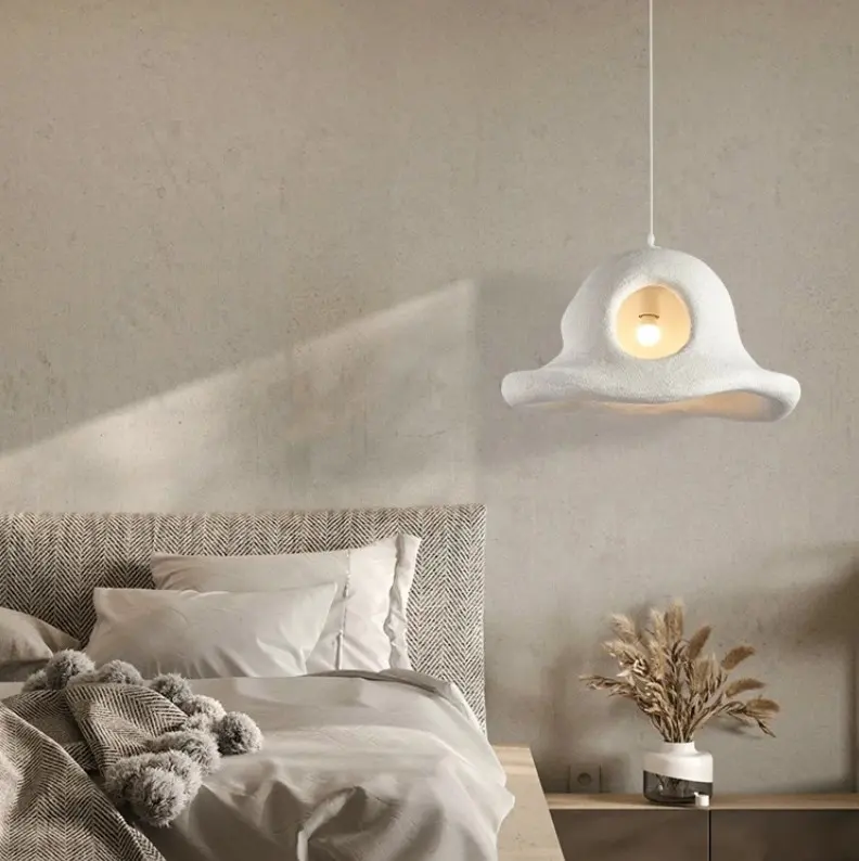 Modern Chandeliers Designer Pendant Lights Bedroom Bedside Villa Duplex LED Hanging Lights Homestay Decor Luminaire Suspensions