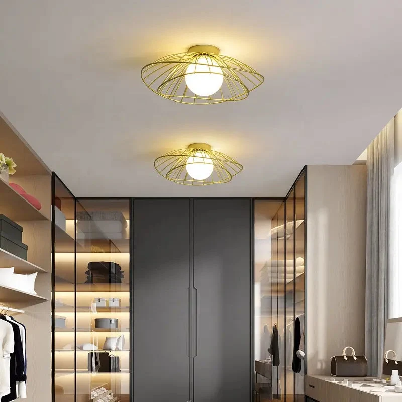 Industrial chandelier ceiling lights Nordic Creative Straw Hat glass ball lamp Cloakroom Balcony hallway led ceiling light