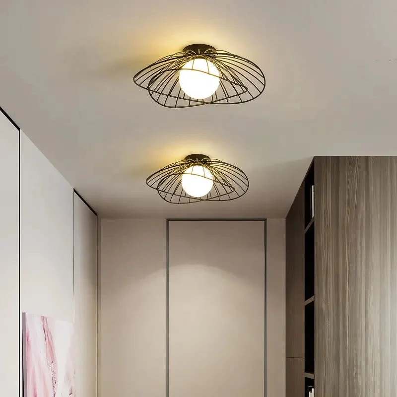 Industrial chandelier ceiling lights Nordic Creative Straw Hat glass ball lamp Cloakroom Balcony hallway led ceiling light
