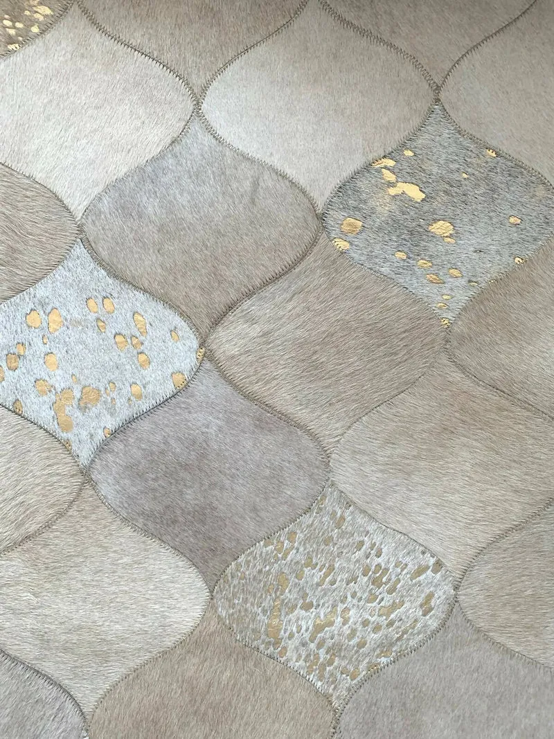 DEKOLAND - Aladim Rug Beige, Champagne, Gold on White, Gold on Beige