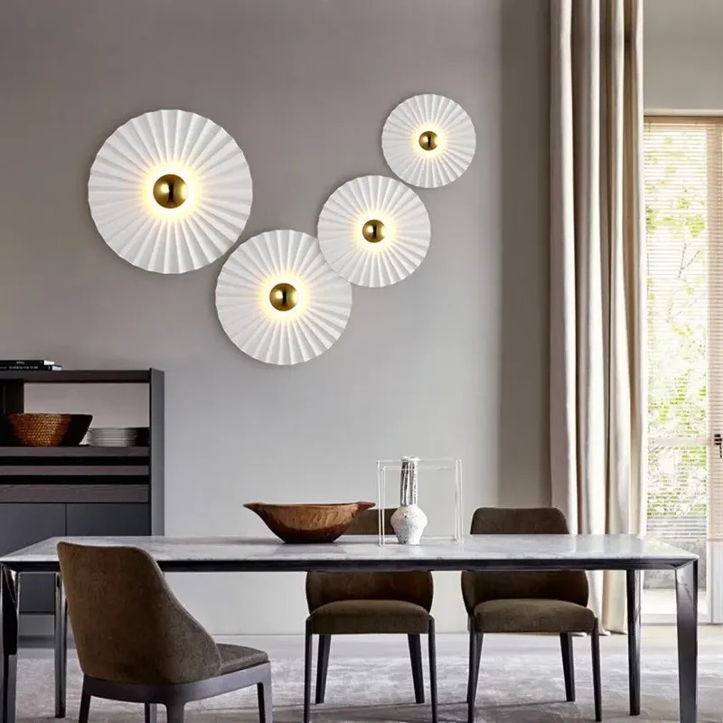 Nordic round white led wall lamp modern pleated shape iron living room wall light stairs corridor aisle bedroom bedside sconces