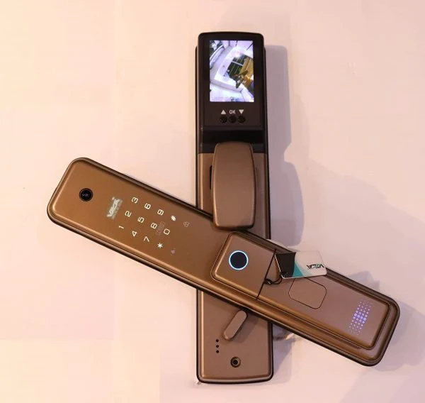 VILA Smart Lock Q7-5 AC,With WiFi, Display screen,Keypad Digital,Biometric Fingerprint,IC Card,Mechanical key Unlock for Apartment Hotel Home Use. COLOR: (GOLDEN)