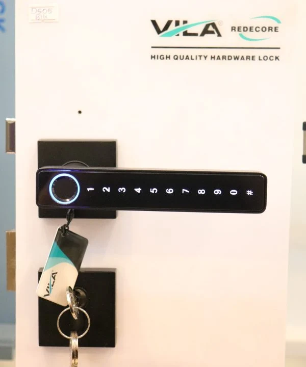 Vila Fingerprint Door Lock With BLUETOOTH Smart APP Tuya Remote Control Digital,Biometric Fingerprint,IC Card,Mechanical key Unlock for Apartment Hotel Home Use (Color Black)