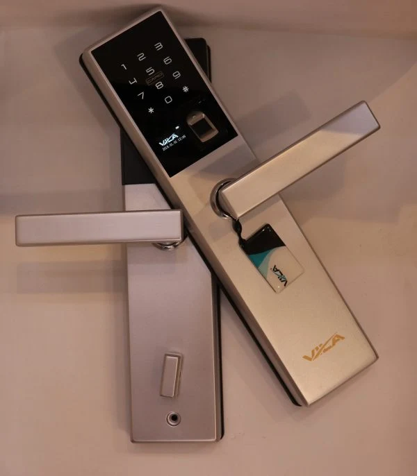 Vila Digital Door Lock,Display screen,Keypad Digital,Biometric Fingerprint,IC Card,Mechanical key Unlock for Apartment Hotel Home Use